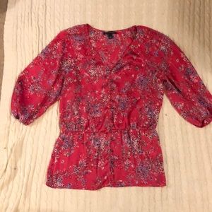 Banana Republic size S pink floral print blouse